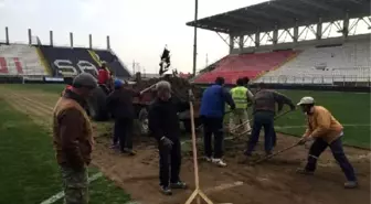 Manisa 19 Mayıs Stadı Bakımda