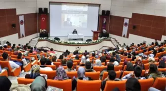 Gümüşhane'de 'Mesnevi'de Eğitim' Konferansı