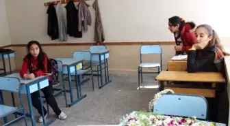 Aydın'da Sude Kutlay Gözyaşları Arasında Toprağa Verildi