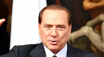 Berlusconi, 'Bunga Bunga' Davasında Aklandı