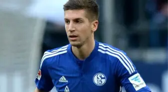 Schalke Nastasic'in Tapusunu Aldı