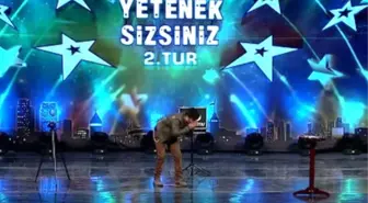 Yarışmacı Özgü Namal'ın Hediyesini Yok Etti