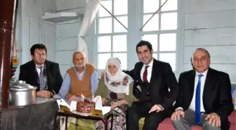 Bu İlçede 70 Yaş Üstüne Sürpriz Doğum Günü