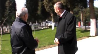 Lapseki Şehitliği'ne Bin Gül Hediye Edildi