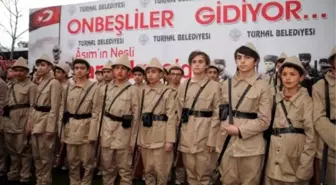 Turhal'dan 50 Öğrenci Kına Yakılarak Çanakkale'ye Gönderildi