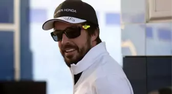 Fernando Alonso, Malezya Gp'sinde Pistlere Döneceğinin İşaretlerini Verdi