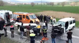 Yozgat'ta Trafik Kazası: 2 Ölü, 2 Yaralı