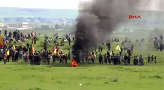 Suriye Sınırında Nevruz Ateşi Yakıldı