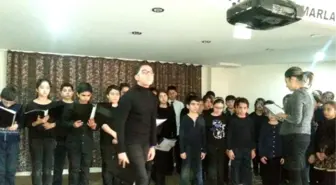 Öğrenciler Çanakkale Zaferini Unutmadılar