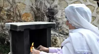 Tunceli'de Anneler Barış İçin Mum Yaktı, Dua Etti