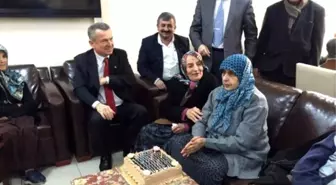 Başkan Kantarcı'dan Yaşlılara Ziyaret