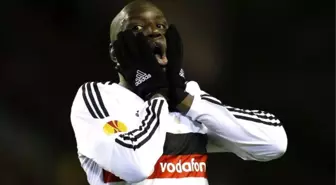 Demba Ba Yerde Kaldı, Beşiktaşlılar Çıldırdı