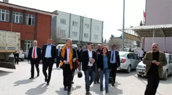 Osman Demirci Meydanlarda Aday Gibi Çalışıyor