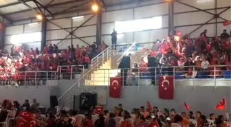 Önce Kalite' İsimli Oyun Alpulu Miniklerle Buluştu