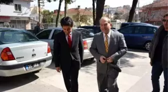 Emekli Genelkurmay Başkanı Özkök'ten Urla Kaymakamına Ziyaret