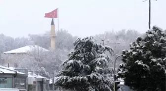 Kırşehir Nevruz'a Karla Başladı