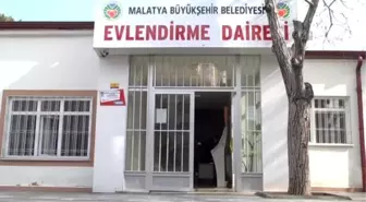 Mutluluklarına Şehit Annesi ve Gazi Şahitlik Etti