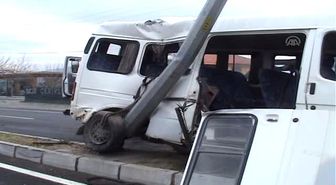 Nazilli'de Trafik Kazası: 3 Yaralı