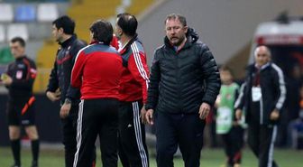 Sergen Yalçın, Pfdk'ya Sevkedilmesine Tepki Gösterdi