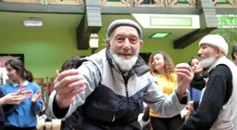 Yaşlılar Doyasıya Eğlendi
