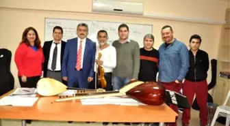 Belediye Başkanı Haluk Alıcık Thm Korosunun Konser Hazırlıklarını İzledi