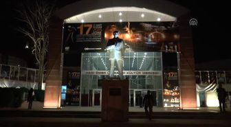17. Sabancı Uluslararası Tiyatro Festivali - Cihan Ünal'a Ödül