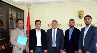 Türkiye Gençlik Vakfı Adıyaman Şubesinden İl Müdürü Bağcı'ı Ziyaret Etti