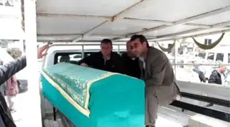 Rusya'da Öldürülen Mühendis Samsun'da Toprağa Verildi