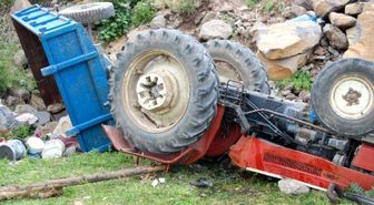 Tarım İşçileri Kaza Yaptı: 2 Ölü, 15 Yaralı