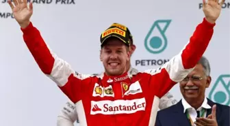 Malezya Gp'sinde Kazanan Vettel