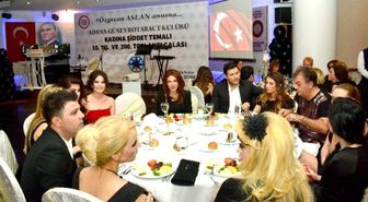 Ünlüler, 'Özgecan'ın Adı Yaşasın' Diye Buluştu
