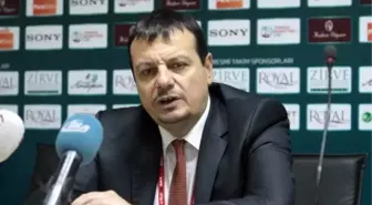 Ataman'dan Futbolculara Sert Mesaj