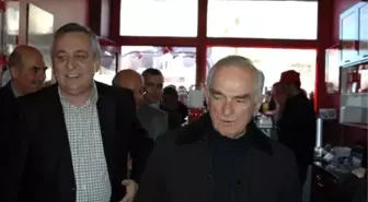 CHP'de Önder Sav ve Hakkı Süha Okay Liste Dışı Kaldı