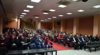 İslam Dünyasını Kuşatan Fitneler ve Tevhidin Merkezi Ehl-i Beyt' Konulu Panel