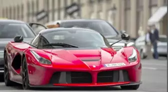 Vural Ak Kimdir ? Ak LaFerrari Modelini Alan 2 Türkten Biri