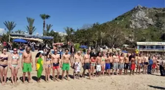 Alanya'da 1 Nisan Eğlencesi