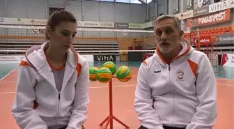 Eczacıbaşı Vitra'yı Dörtlü Final Heyecanı Sardı