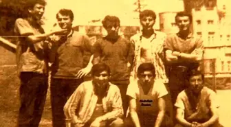 Öcalan'ın İlk kez Yayınlanan Gençlik Fotoğrafları