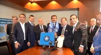 Çukurova Belediyesi'nden Demirspor'a 250 Bin TL'lik Destek