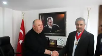 Londra Belediye Başkanı Councillor Sunil Chopra Başkan, Timur'u Ziyaret Etti