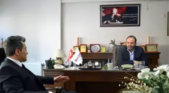 Malatyalı Eczacılardan Hakan Kalkan'a Destek