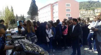 Sökeli Öğrencilere Balık Ziyafeti