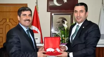 Başkan Asya'dan Kızılay Başkanına Ziyaret