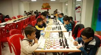 Deva Okulları'ndan Santranç Turnuvası
