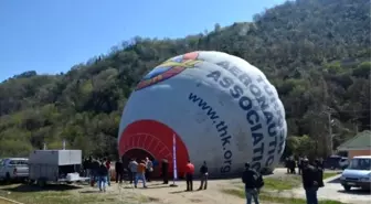Fenerbahçe Otobüsü'ne Saldırıya 'Balon'lu Kınama