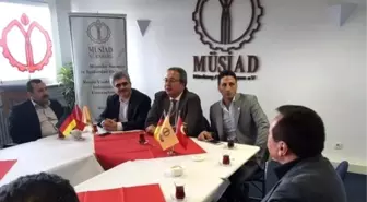 Ünver'den Avrupa'da Yaşayan Türkler'e 'Oy Kullanın' Çağrısı