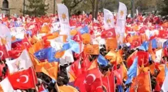 AK Parti Mevcut 100'den Fazla Milletvekilini Aday Göstermedi
