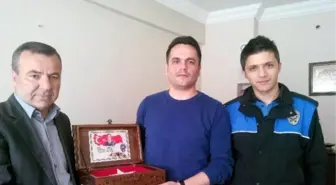 Niksar Emniyetinden Şehit Ailelerine Ziyaret