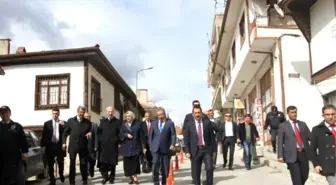 Beypazarı'nda Doç. Dr. Sami Demirbilek Anasına 'Yenilenebilir Enerjide Yarınlar' Paneli