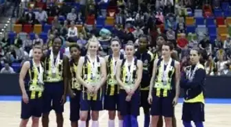 Dinamo Kurks - Fenerbahçe: 67-58